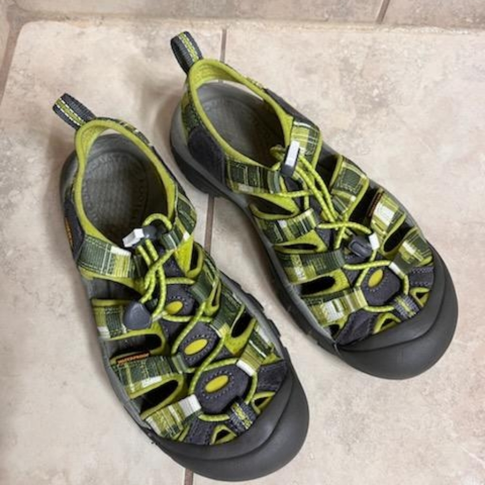 Womens Keen sandals